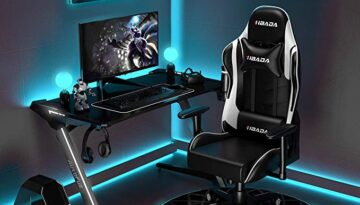 Hbada Gaming Chair for Game Setup