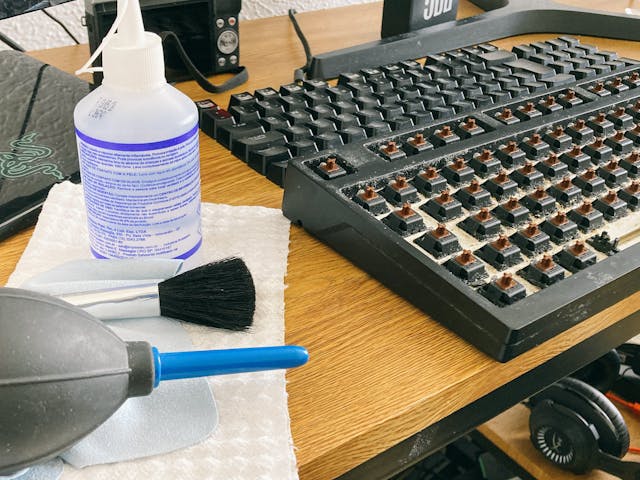 Cleaning Mechanical Keyboard